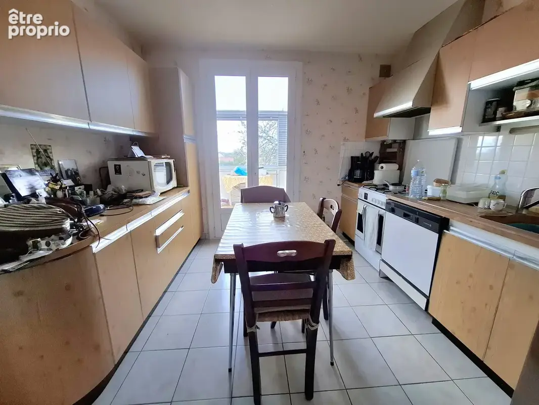 Maison 8 pièces 96 m² à vendre à La Bazoge (72650) - photo 2
