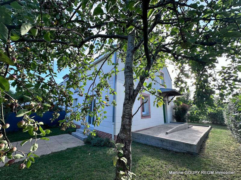 Maison à SAINT-DENIS-EN-VAL