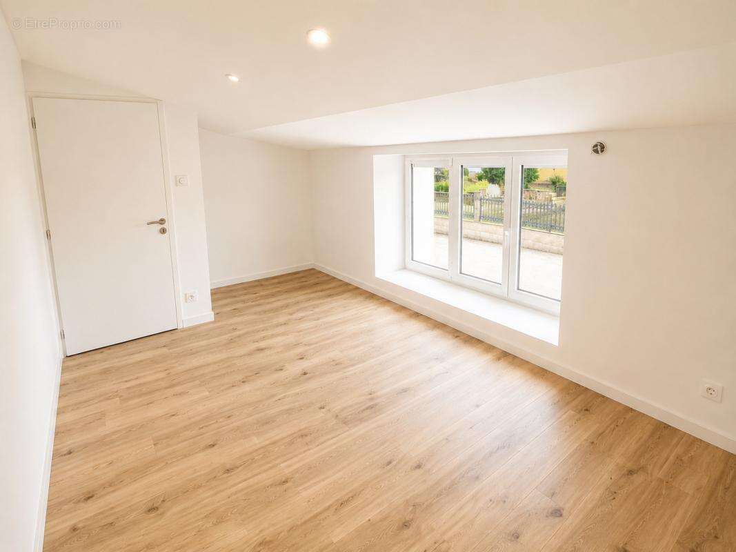 Maison 76 m² à Villedoux  - photo 16