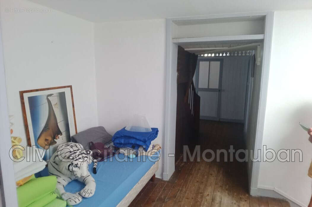 Maison 220 m² à Malause  - photo 9