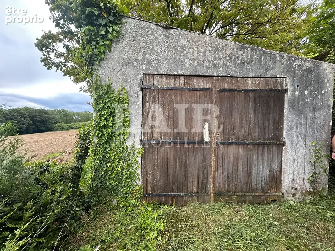 Maison en pierres à vendre à Saint Fraimbault - Ref O15269 - photo 12