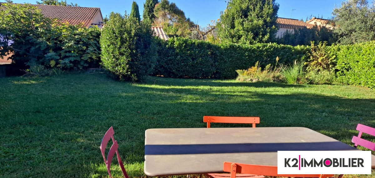 Maison à MONTELIMAR