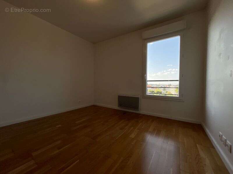 Appartement à QUINCY-SOUS-SENART