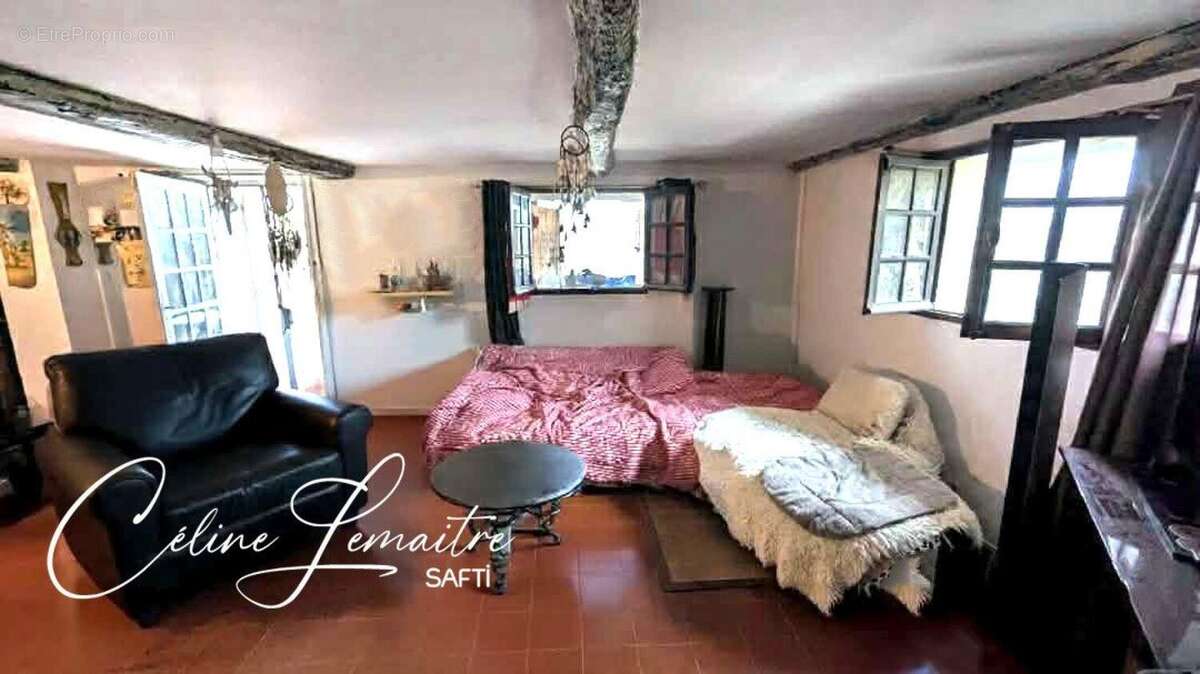 Photo 4 - Maison à SAINT-ANTONIN-DU-VAR