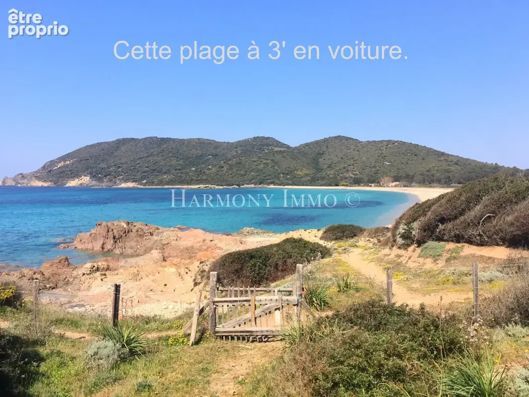 Joli camping avec vue mer, piscine, chalets, villa. - photo 2