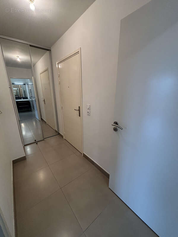 Appartement à SAINTE-GENEVIEVE-DES-BOIS