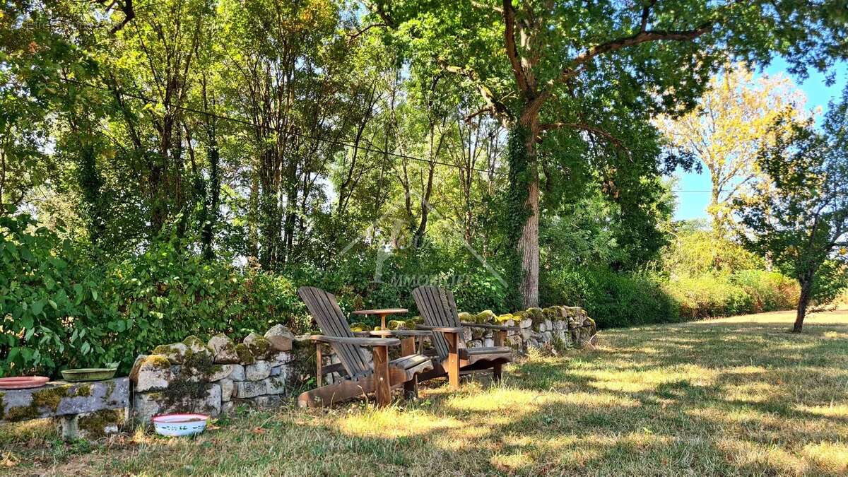 Belle propriété de campagne sur 6 697 m² à Autry-Issards - photo 16