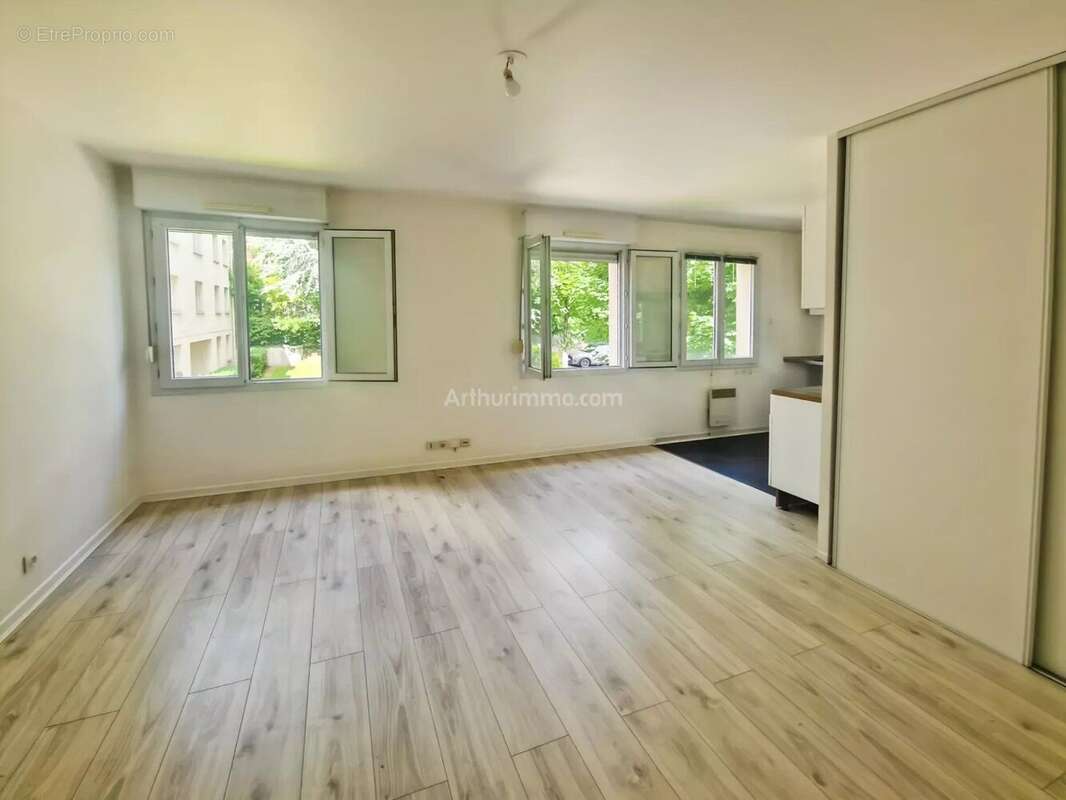 Appartement à THORIGNY-SUR-MARNE