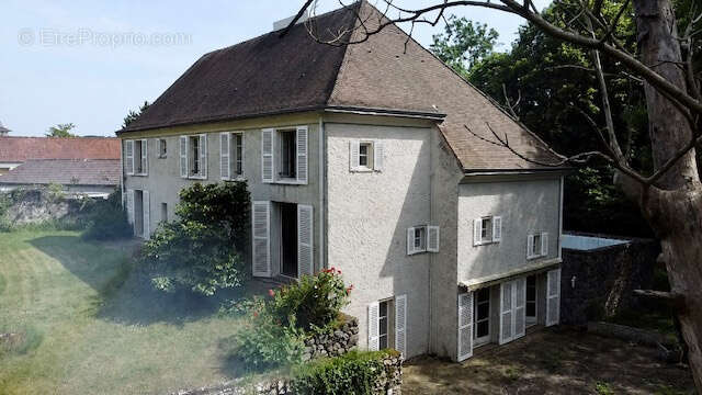 Maison à MARCOUSSIS