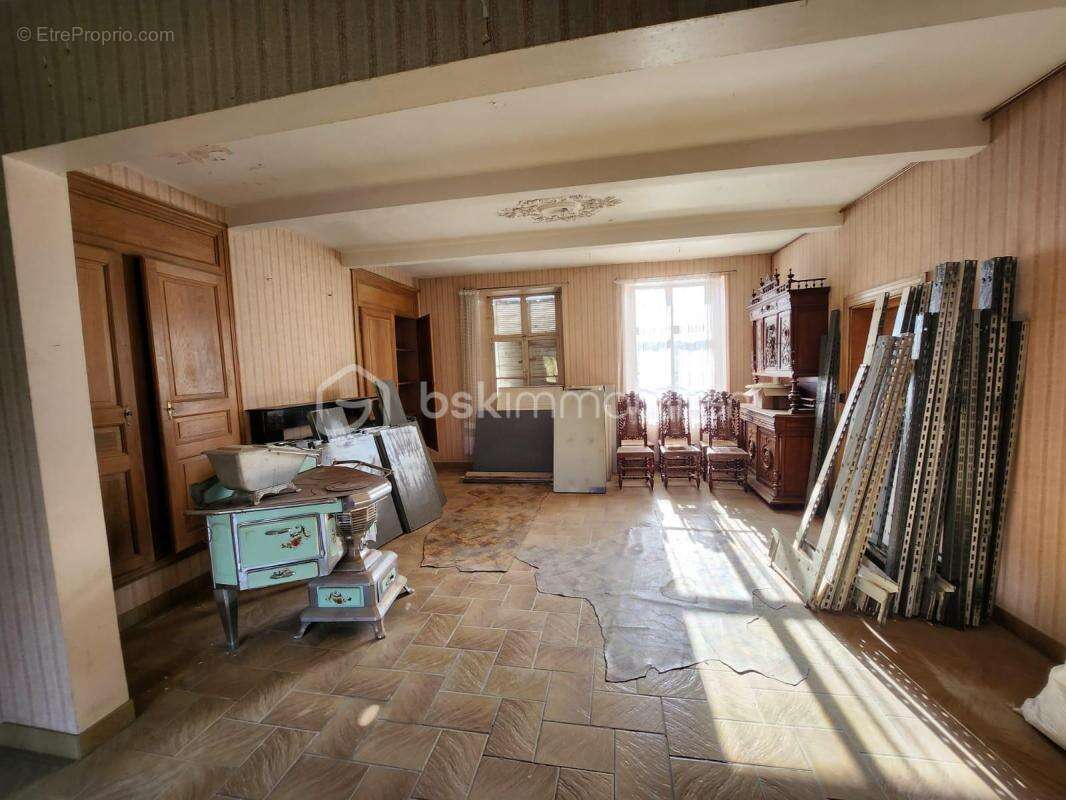 Appartement à FUMAY