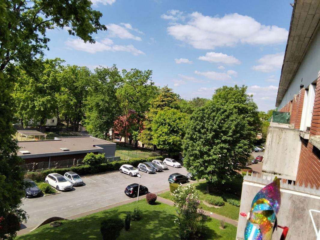 Appartement à LIVRY-GARGAN