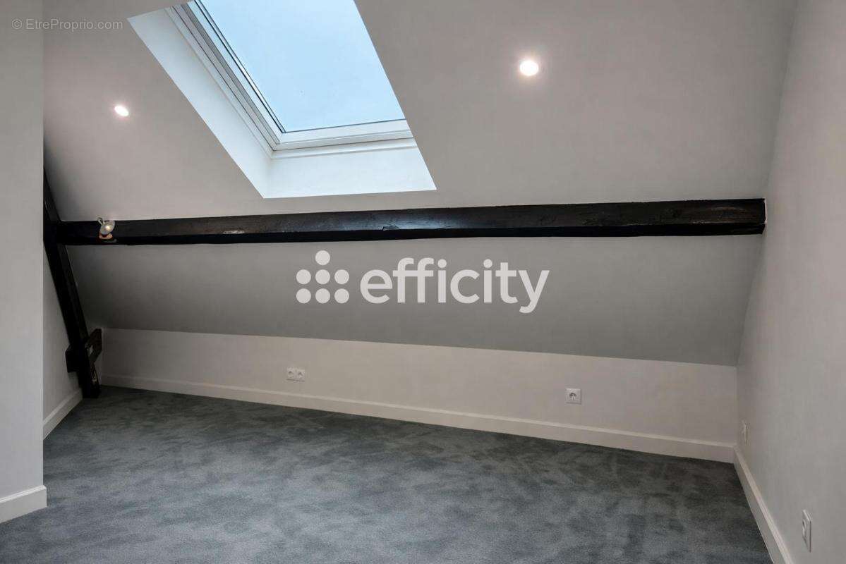 Appartement à VERSAILLES