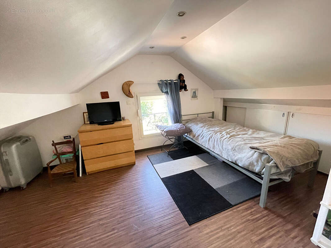 Maison à SARTROUVILLE