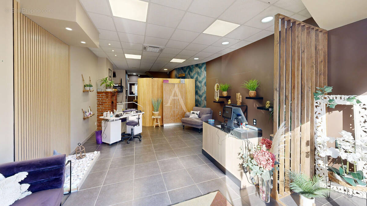 Commerce à CARCASSONNE