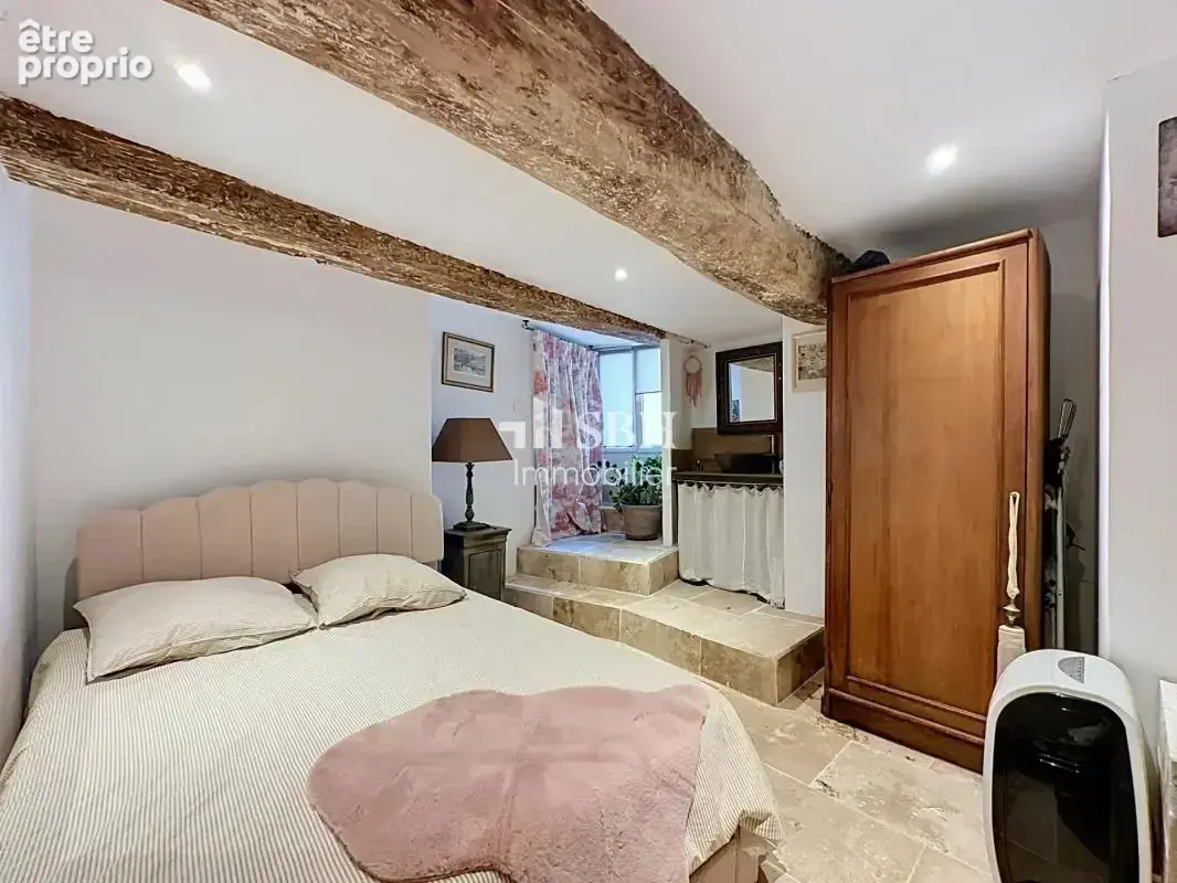 Maison de village de caractère rénovée avec garage et extérieurs à Barbentane - photo 15