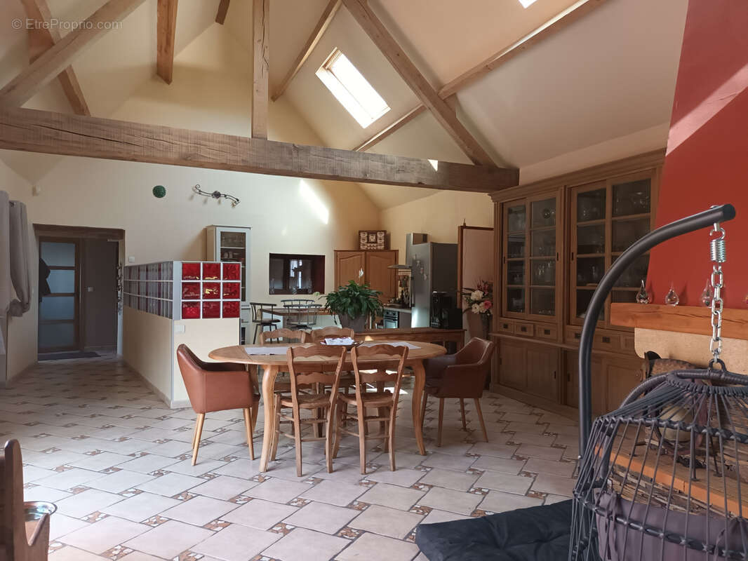 Magnifique maison de campagne entièrement rénovée.. - photo 4