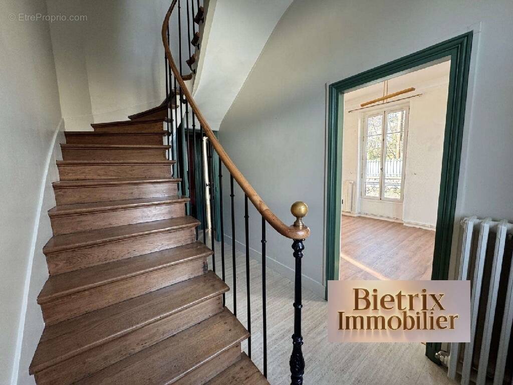 Maison à L'ISLE-ADAM