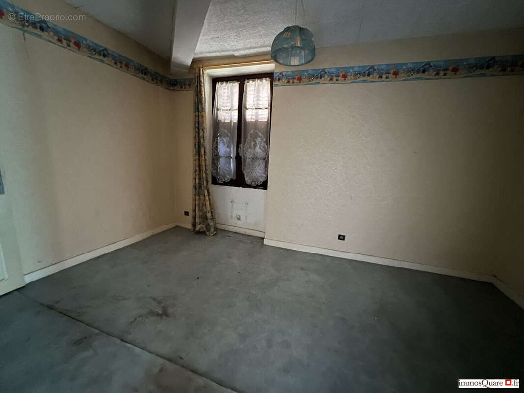 Maison à CROLLES