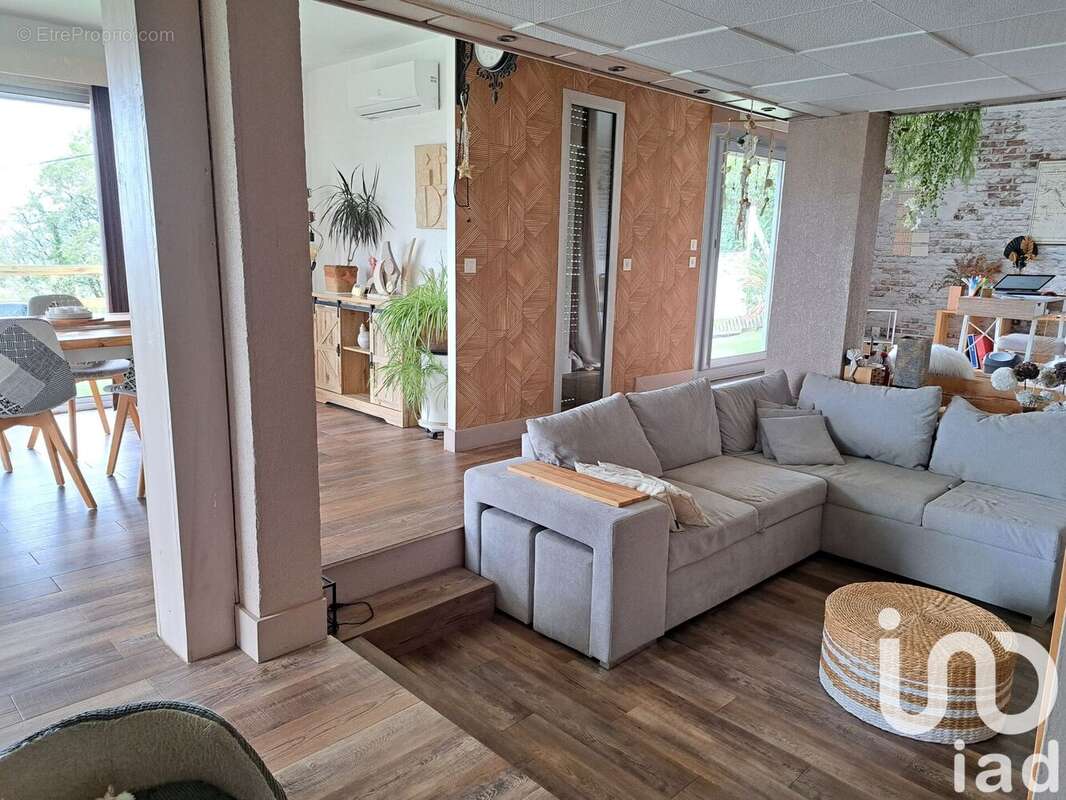 Photo 5 - Maison à LACHAPELLE-AUZAC