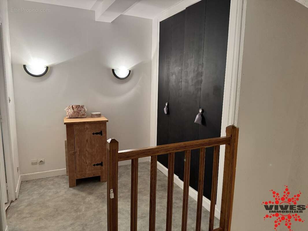 Maison à NISSAN-LEZ-ENSERUNE