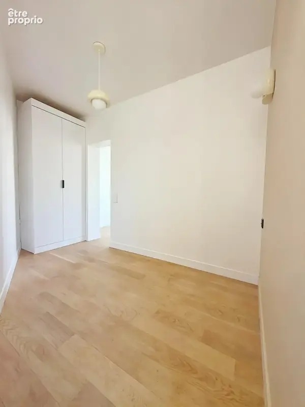 Beau 2 pièces avec vue dégagée - photo 8