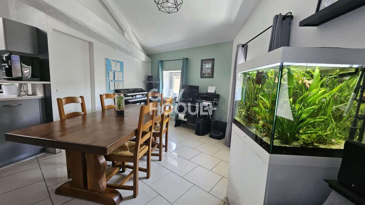 Appartement à SOUCIEU-EN-JARREST