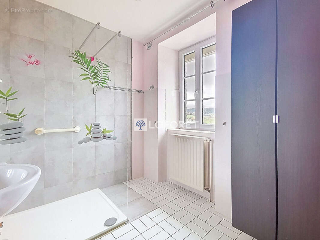 Maison à PAULHAC-EN-MARGERIDE