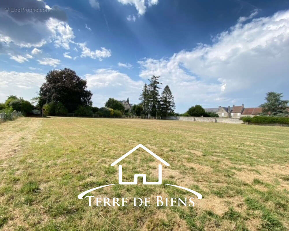 Propriété de caractère de 250 m2 habitables sur plus de 1,25 hectare   6 Chambres, 5 BOXES, À 10 minutes de Vi - photo 23