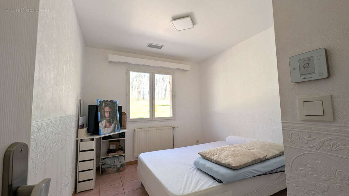 Maison à SAINTE-CROIX