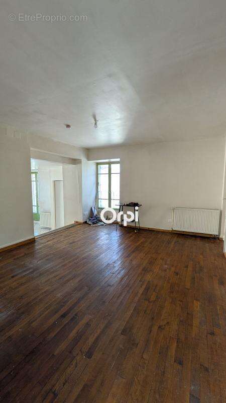 Appartement à CHAUMONT