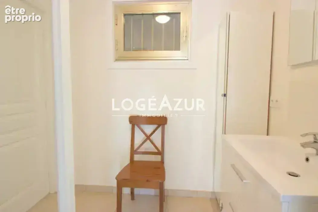 Vente villa 5 chambres antibes - piscine - salle de jeux - parking - photo 15