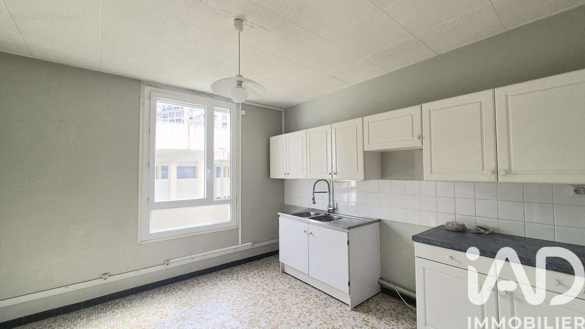 Photo 6 - Appartement à SAINT-ETIENNE