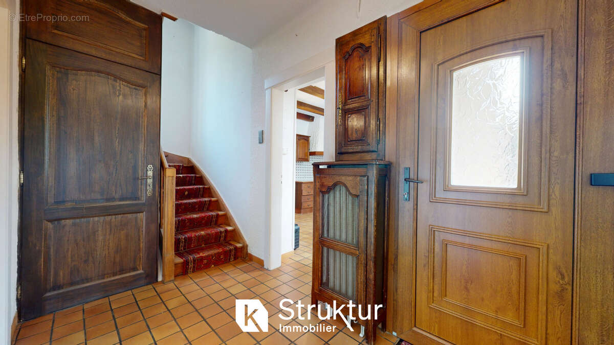 Maison à AUDUN-LE-TICHE