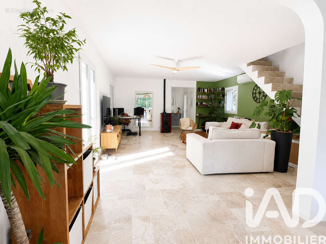 Photo 6 - Maison à SAINT-MAXIMIN-LA-SAINTE-BAUME