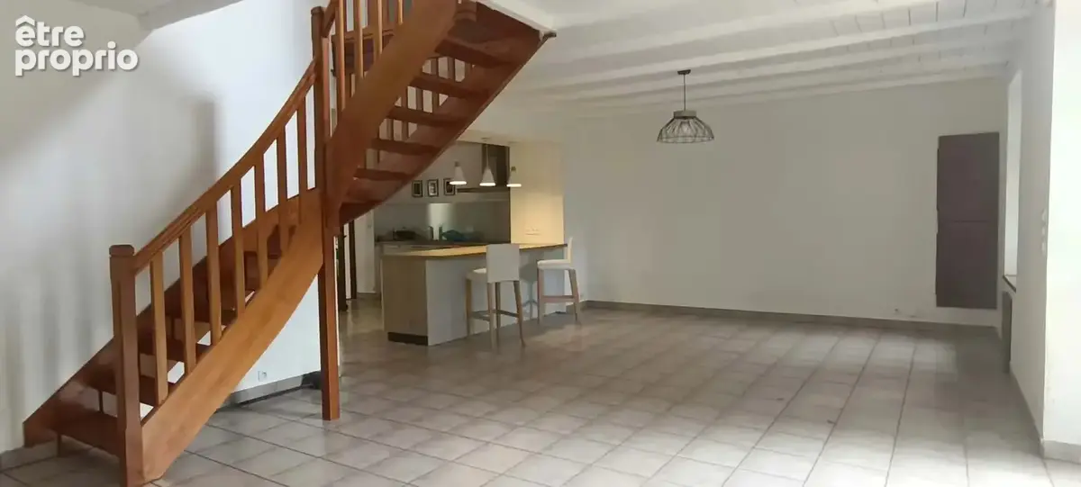 Maison en pierre avec garage - photo 28