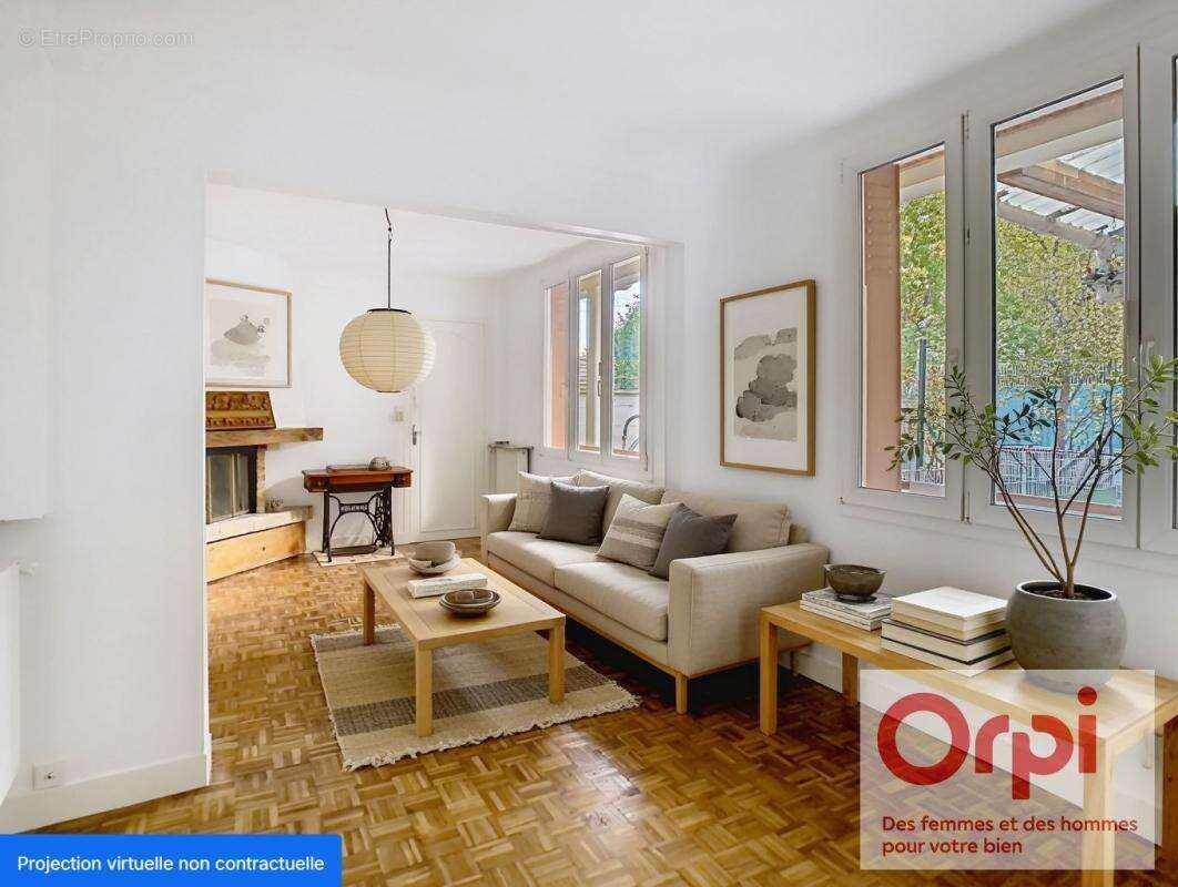 Maison à ISSY-LES-MOULINEAUX