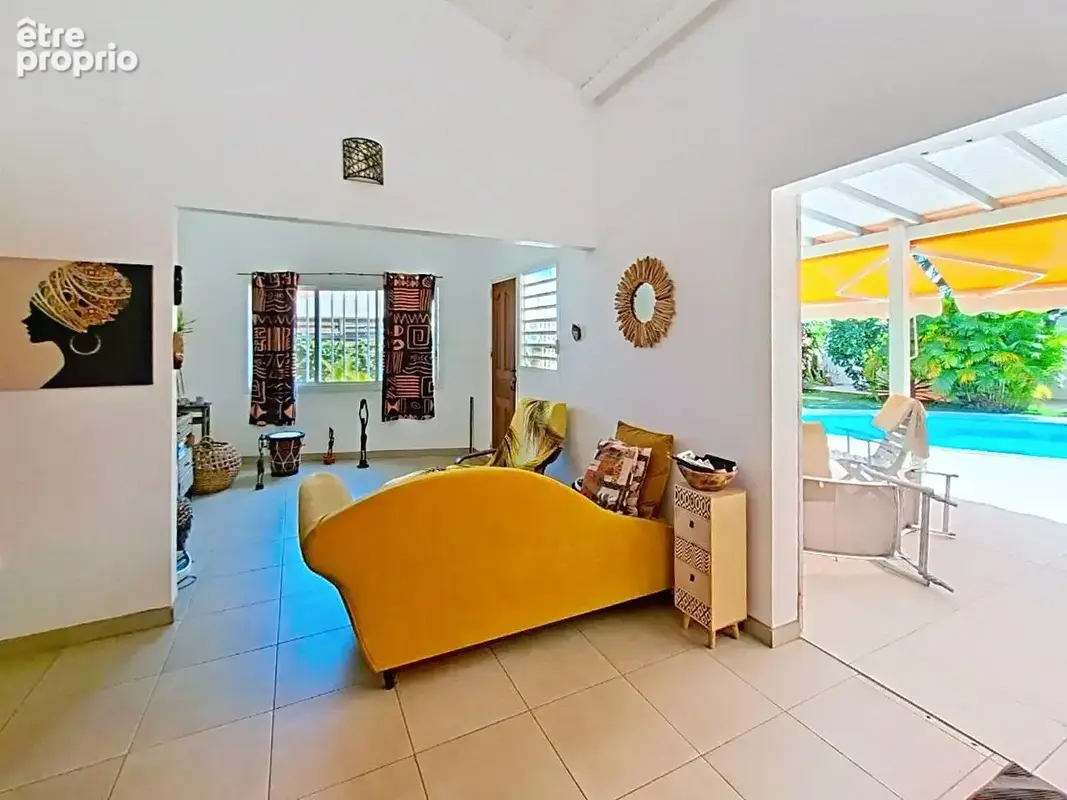 Maison 5 pièces 118 m² à vendre à Sainte-Rose (97115) - photo 6