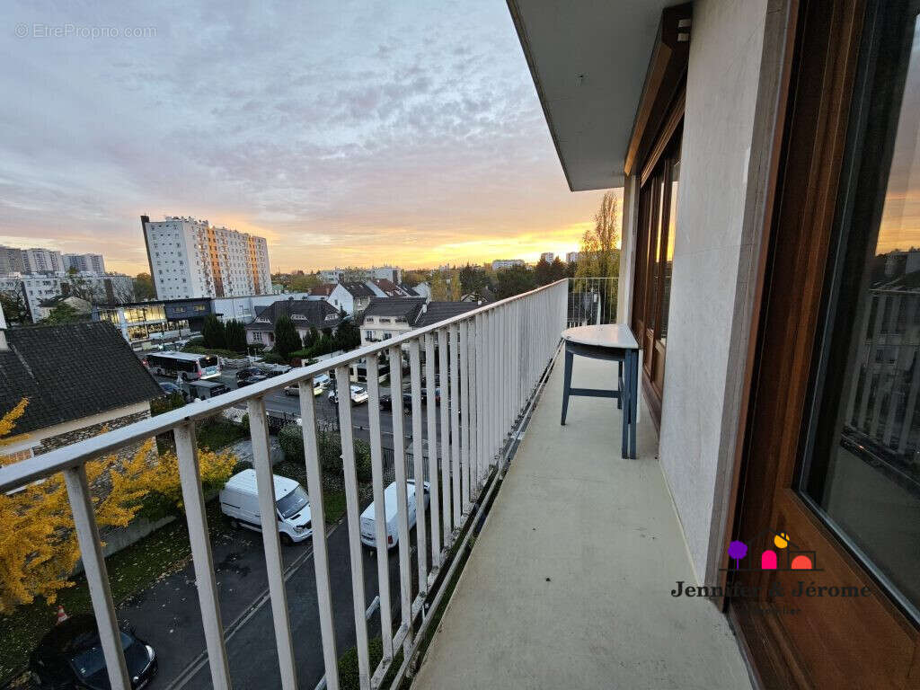 Appartement à ENGHIEN-LES-BAINS