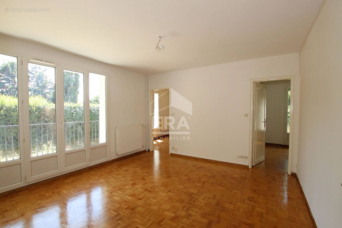 Appartement à VILLIERS-SUR-MARNE