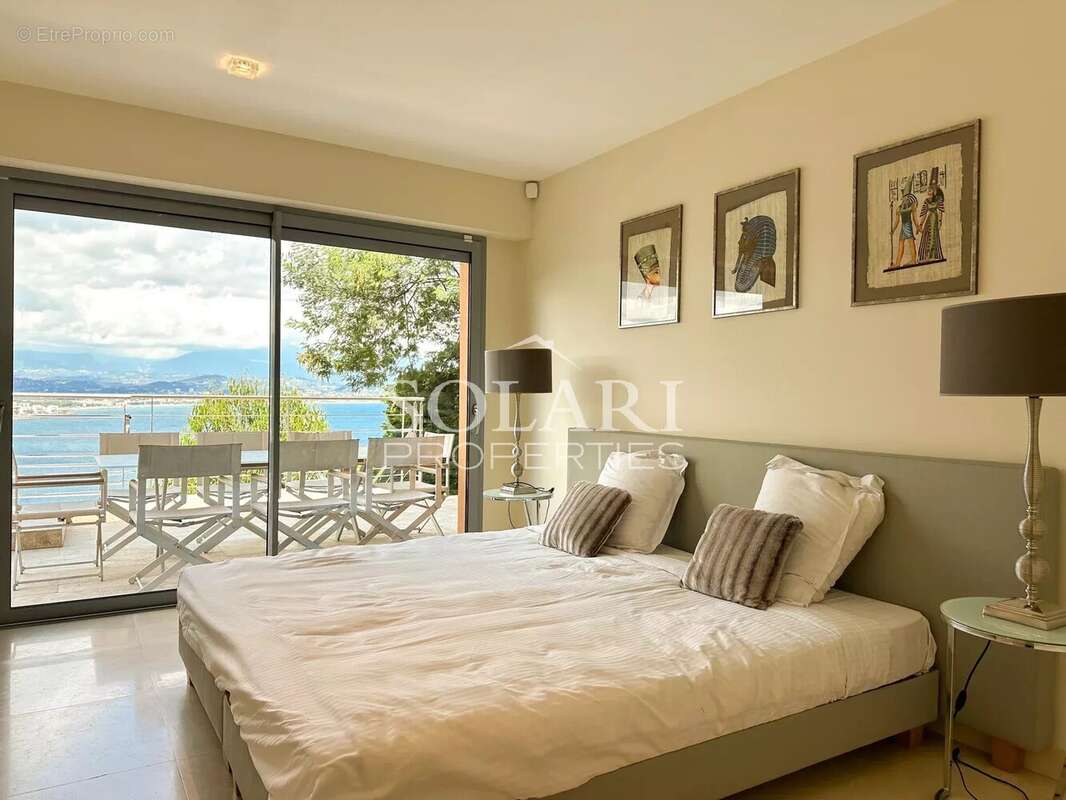 Maison à THEOULE-SUR-MER