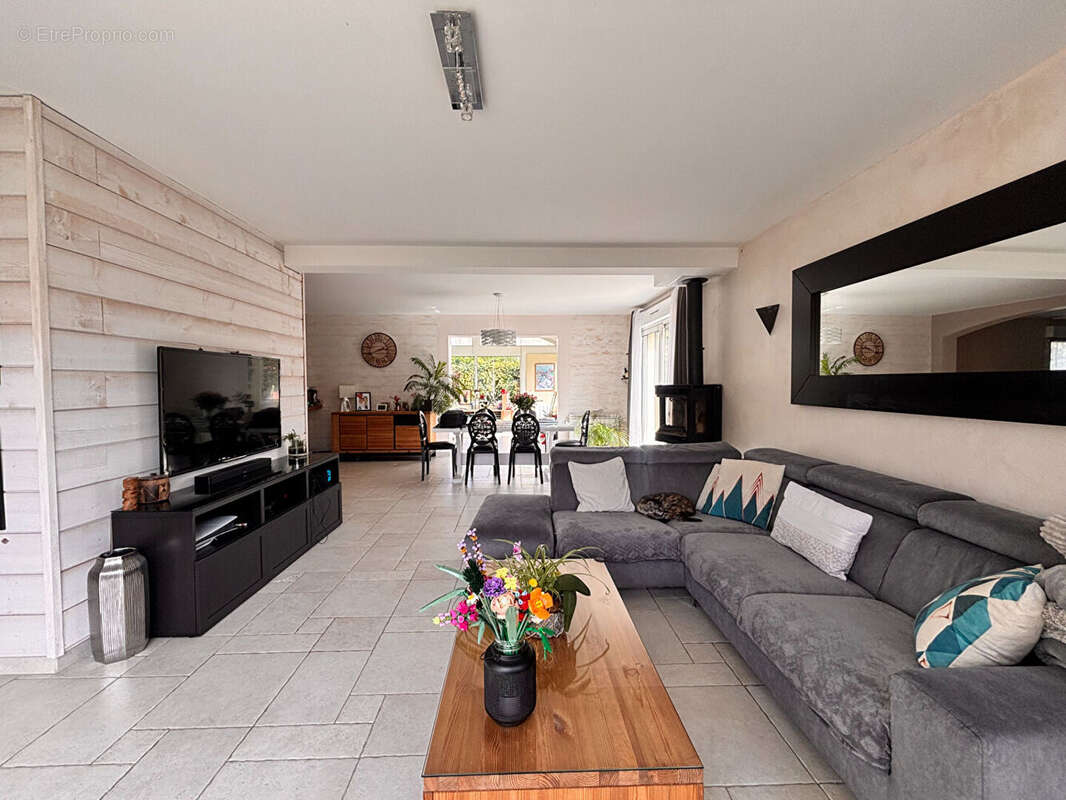 Maison à MARCOUSSIS