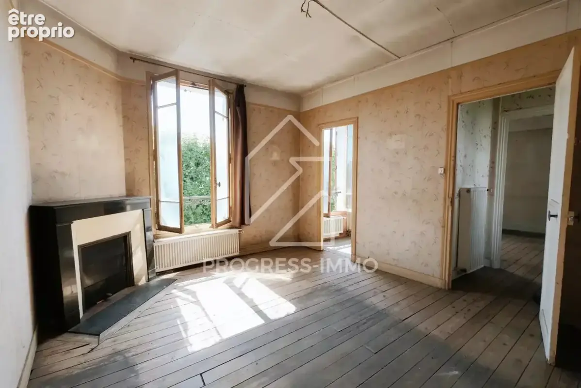 Maison charmante à rénover à La Varenne Saint-Hilaire - photo 4