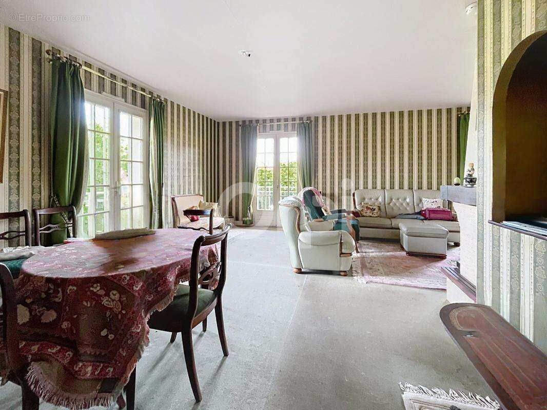 Maison à BRIVE-LA-GAILLARDE