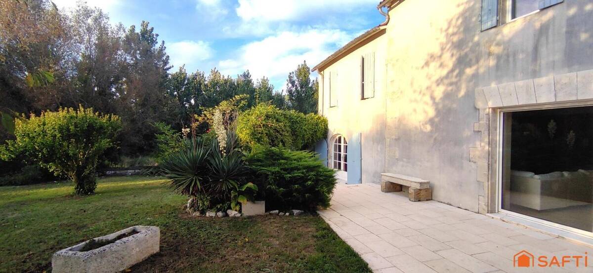 Photo 1 - Maison à SAINT-JULIEN-DE-L'ESCAP