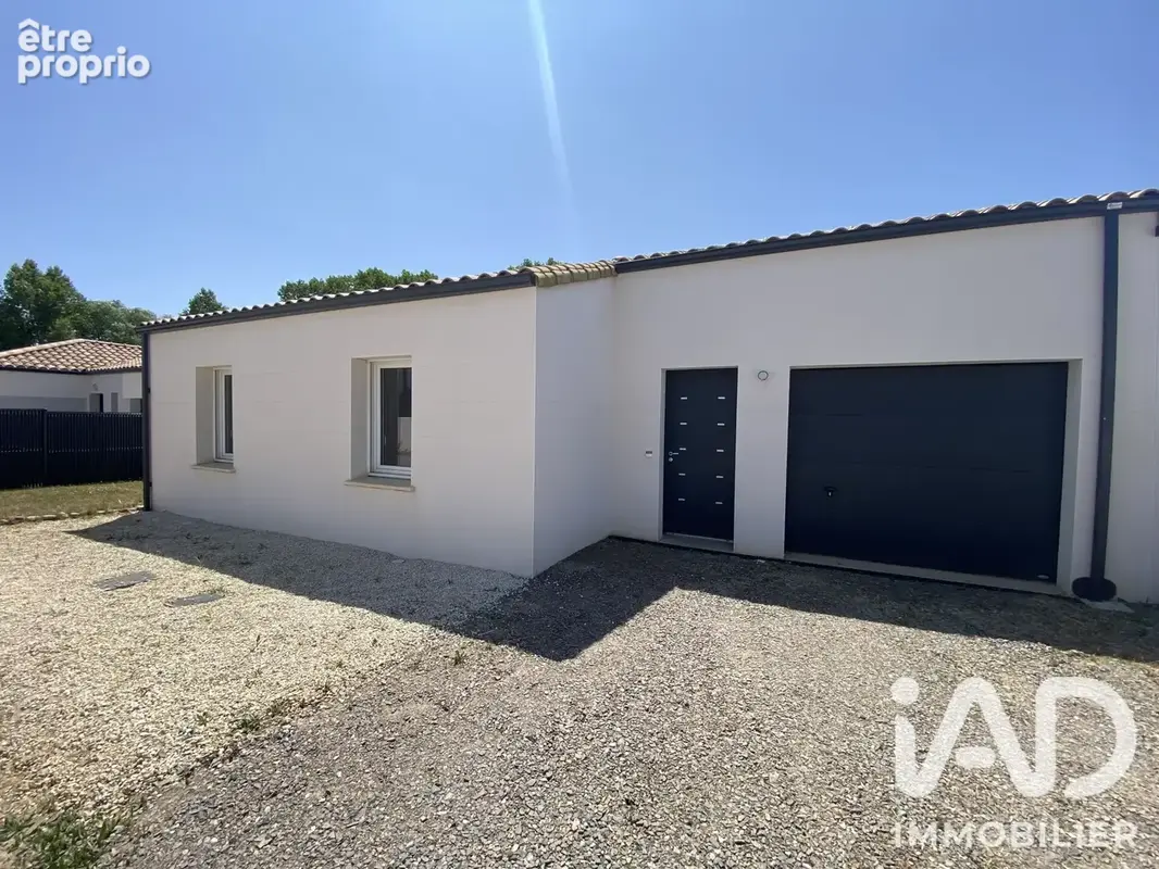 Photo 1 - Maison à TALMONT-SAINT-HILAIRE