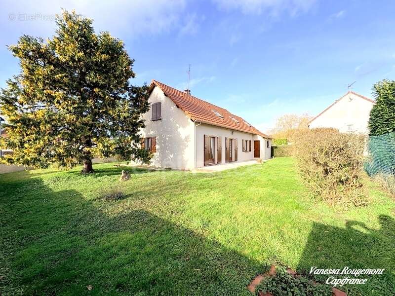 Maison à SAINT-GEORGES-SUR-BAULCHE