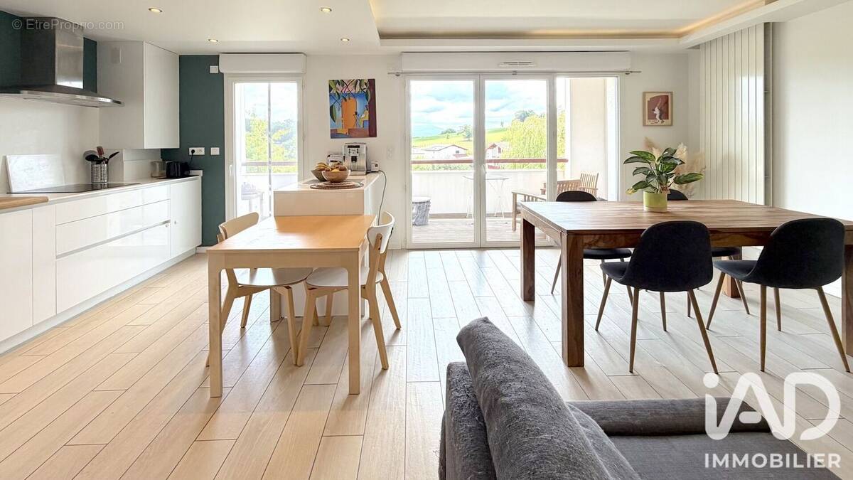 Photo 1 - Appartement à USTARITZ