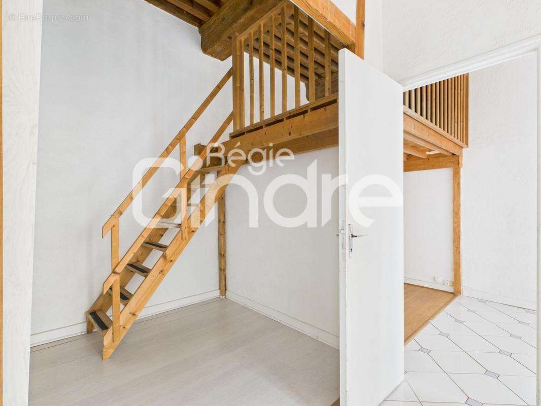 Appartement à LYON-4E