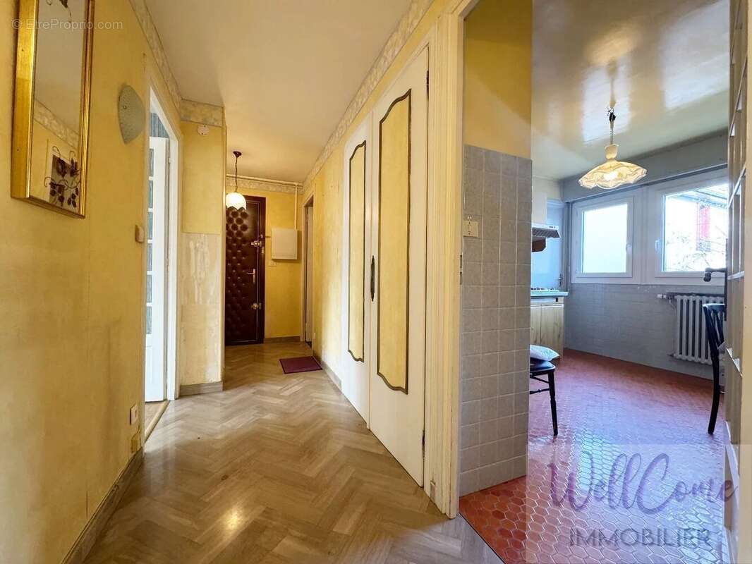 Appartement à AIX-LES-BAINS