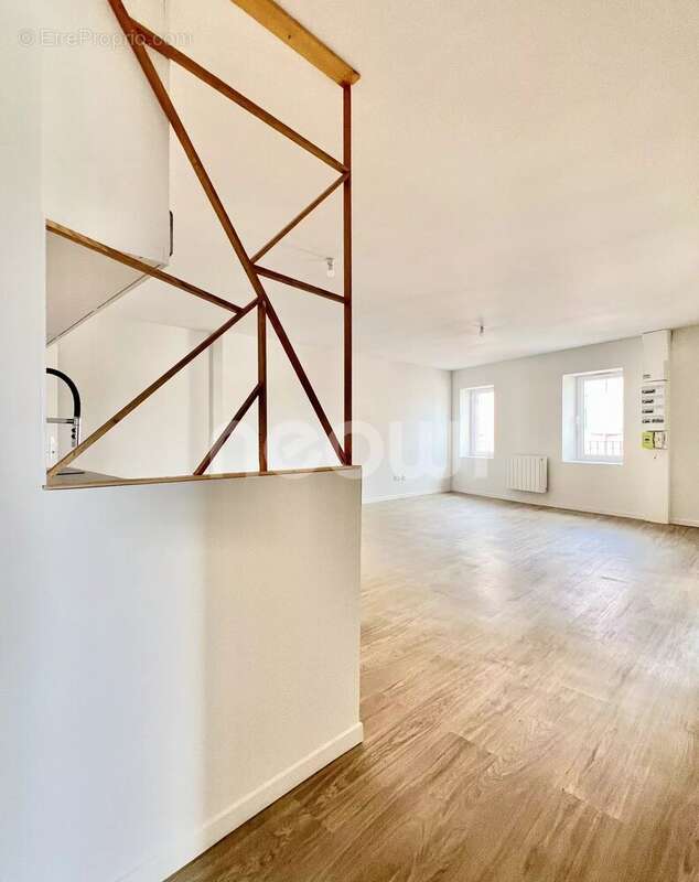 Appartement à AIGUEPERSE